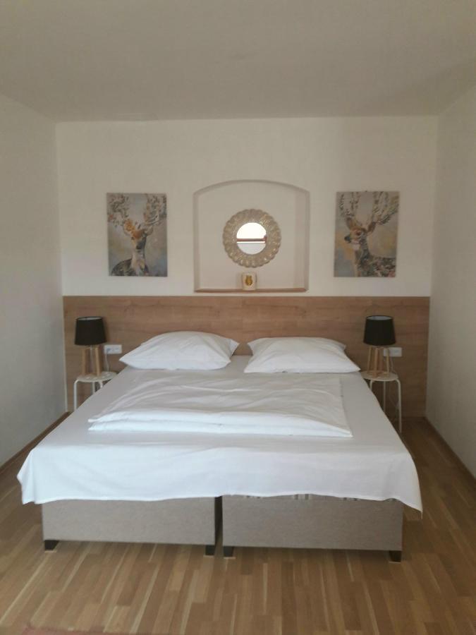 Apartmany Sedmikraska Tehovec Екстер'єр фото