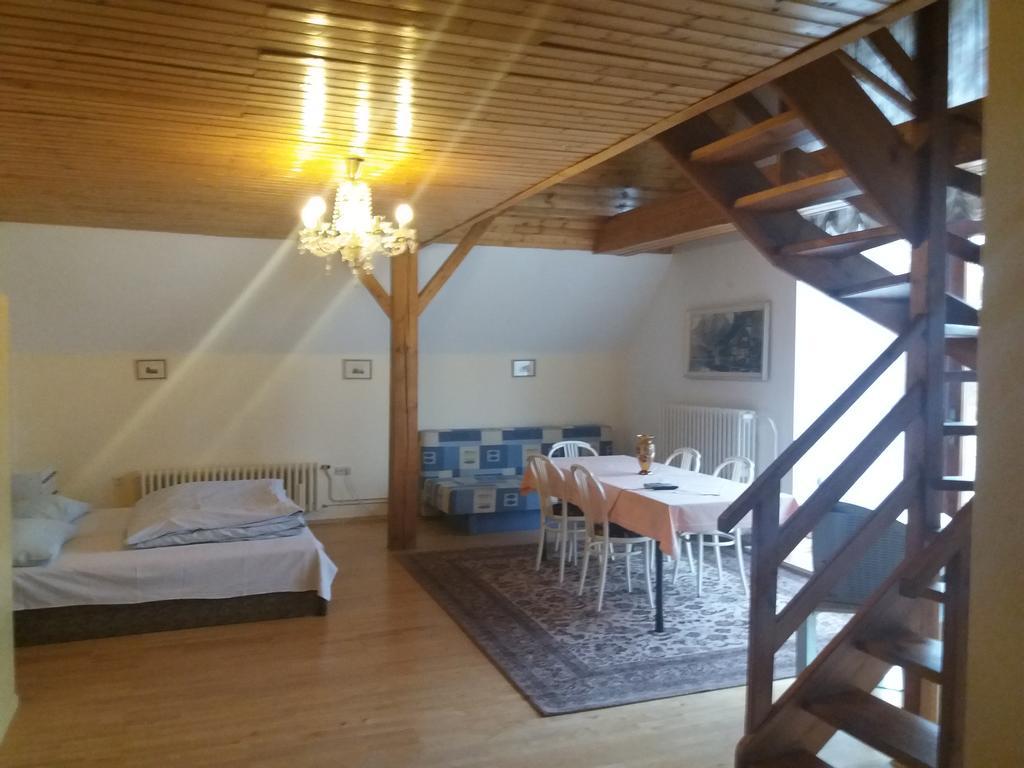 Apartmany Sedmikraska Tehovec Екстер'єр фото